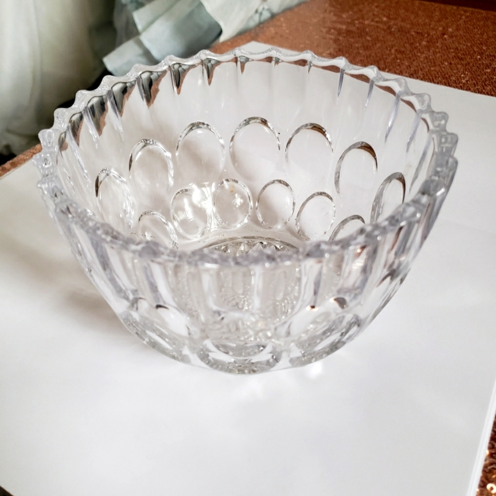 Elegant Marielle Crystal Glass Bowl From Crystal Clear Studios Thumbprint
